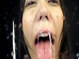 美女の高粘度鼻水鑑賞　サンプル画像09